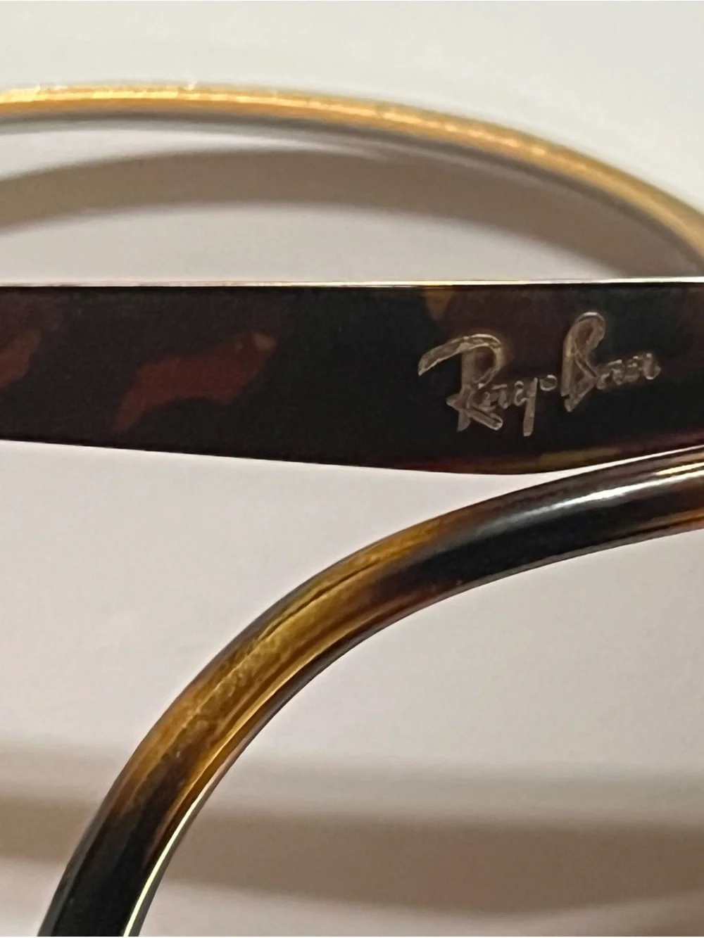 Ray-Ban stylish ray